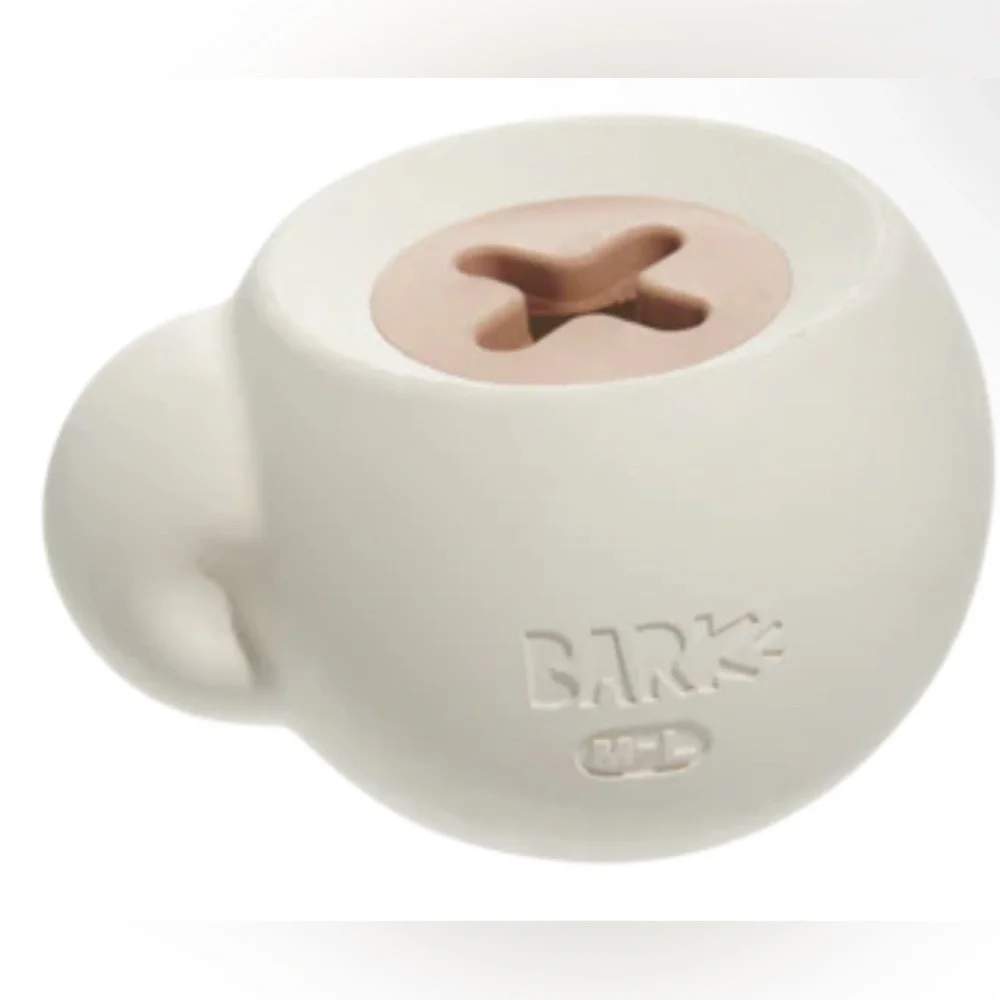 Bark Box Super Chewer M-L dog latte yappucino Pupachino dog toy treat dispensing